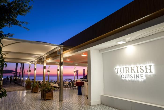 Long Beach Resort bahçe